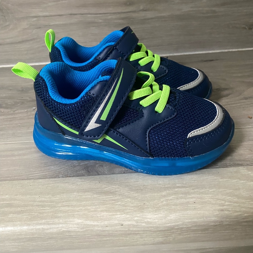 Kids Navy and Neon Green Sneakers
